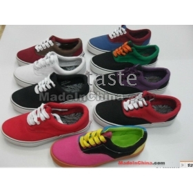 Wholesale -1 pair neutral shoes! Classic shoes!  canvas shoes, Women's Men's sports shoes-V05