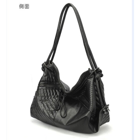 Women's Fashion   Bags Cheap handbag  Chain Messenger Bag Candy messenger bags.R085