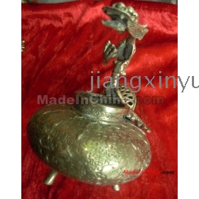 Outstanding symbol of status / Cu four-legged - Fang Ding / never rust / religious utensils (free transport)