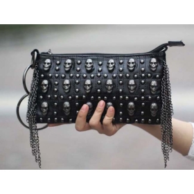 FREE SHIPPING! NON-BRAND GORGEOUS LADY'S PUNK SKULL STUDDED CLUTCH PURSE WITH CHAIN TASSEL IN BLACK