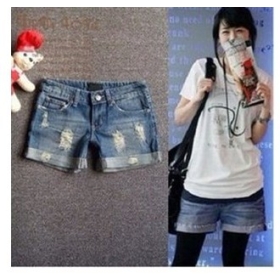Freeshipping 2012 new broken hole fashion leisure ladies jeans shorts pants blue color 