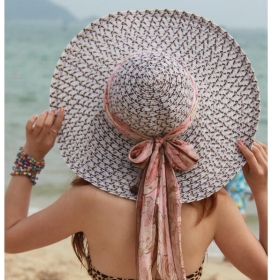 Big hat shading the sun hat along the beach DaYanMao panama hat large straw hats  