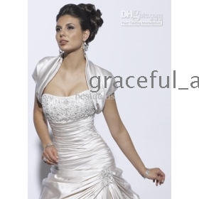  Sexy Sweetheart Chapel Train Satin Strapless Wedding Dresses Appliques Ruffles Beading