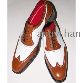 Mens made by hand black & white wing tip oxfords 1.77 inch heels