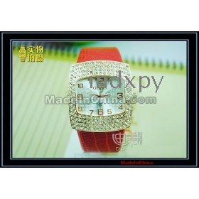 Quartz watch hot diamond female form small mixed batch of fashion watches