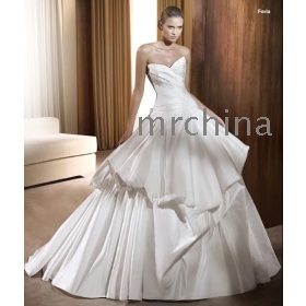 /A-Line Strapless Cathedral train satin /taffeta/chiffon wedding dress for brides 2010 style wedding dresses r14