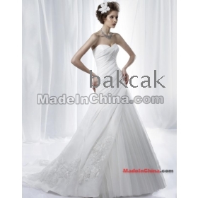 Custom- sexy style  Empire organza strapless Chapel Train Applique Ruched zipper up The bride wedding dress