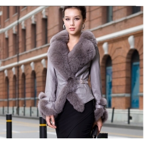  New style Sheep skin .Big fox hair Fur lined collars .Leather jacket women's Short style size; S M L XL XXL  D02 