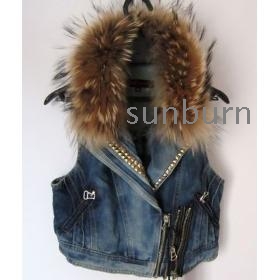 Gratis verzending 2013 Fashion jean vest voor vrouwen Natuurlijke wasbeer bontkraag denim vest fur vest gilet Wholesale