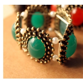  free shipping --- Oval Gemstone Pearl Stretch Bracelet Bangle