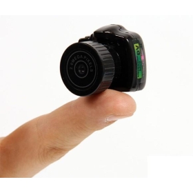 La cámara más pequeña cámara oculta Mini HD DVR videocámara Y2000 Webcam USB 2.0 2011 Nuevo Mundo