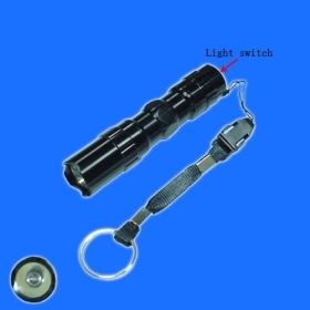 wholesale!100pcs/lot freeshipping New 3W 1AA dry battery Aluminium flashligth mini led light with key ring 