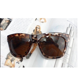 Free shipping,Retro fashion sunglasses,Classic glasses/fashion Sunglassess with nice sunglass bag 3