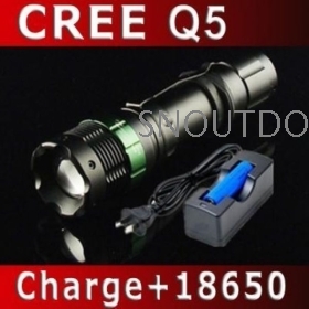 500 lumen CREE Q5 LED zoomable lommelygte fakkel lys + 1x18650 + oplader
