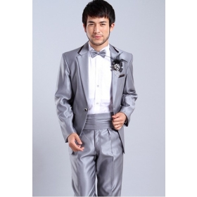 2012 Luminoso colore grigio Groom Dress Suit 4 Pezzi Set ( Jacket Pants Cravatta a farfalla Vita- pape ) Man Wear vestito da sposa abito da sposa libera il trasporto