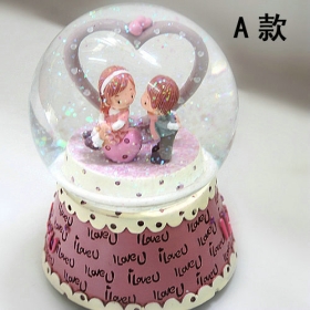 2019 blue pot fashion lovely cartoon lover happy felicific lover Romantic Love gift hot selling christmas new year Valentine's Day wedding ornaments gift crystal ball music box best gift to lover 