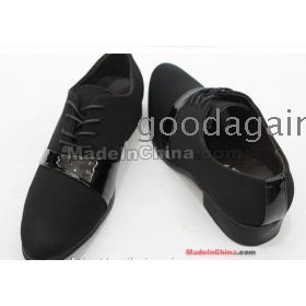 British man pointed han increased within the black leather shoes man married shoes single shoe heighten casual shoes