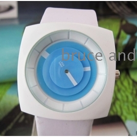 Free Shipping Side transfer student watch, Wrist watch, Fashion personalized watches, Ladies watch, 5 color  20pcs/lot
