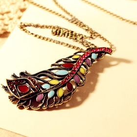 Wholesale- Arrival fashion Rhinestone Peacock feather Long Chain Pendent Necklace#A142