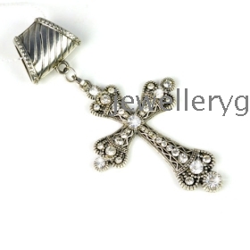 Free shipping ,Retail charming rhinestone inlay alloy cross pendant for DIY jewelry pendants ,Pt-627