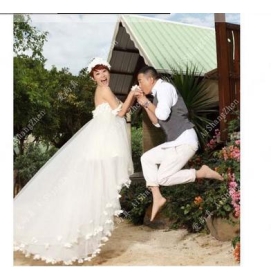 Love is still true wedding dress before dragging flower sweet short 2012 new outdoor  gown