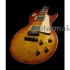 meilleure guitare Custom Shop Aged & Signé n ° 6 , Cerise Sunburst Electric Guitar chaud