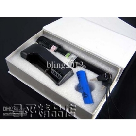 2012 free shipping Gift gift GIFT 2000MW Green Laser Pointers Green lasers Laser pen green light pen flashlight Light matches focus Laser304 box charger battery