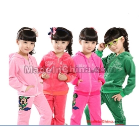 2012FREE SHIPPING newEmbroidered version of the Spring and Autumn Period shall velvet girls' suits sport package 490