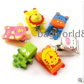 South Korea stationery wooden cartoon animals stapler super cute 