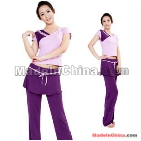 Q: yoga suit han  ban   yoga clothing color matching jacket + elegant divided skirt suit 