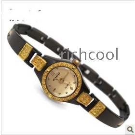 Quartz watch fashion to restore ancient ways table female table steel watchband bracelet watch fashion table wrist watch tide 