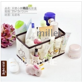 Folding  bear cosmetics receive a case B634 