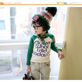 In the spring of 2013 the new children's clothing letters armbands  boys long sleeve T-shirt  Free shipping   019