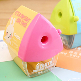 free shipping Deli stationery 0644 mini pencil machine pencil sharpener hand pencil sharpener pencil sharpener Stationery