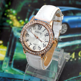 Luxury Gift Fashion Clocks Dress Women rhinestone Watches Quartz Watch Young Hour Woman wristwatch New 2014