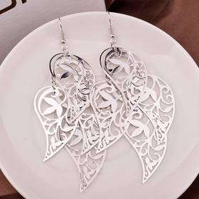 DES192 High-quality All-matched Retro Multilayer Hollowed-out Leaves Shape Alloy Earrings Silver